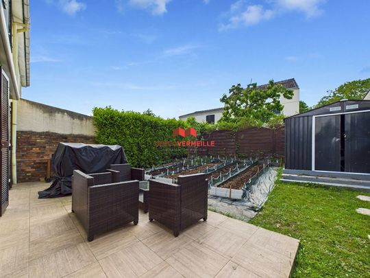 MONTIGNY LE BRETONNEUX - Photo 1