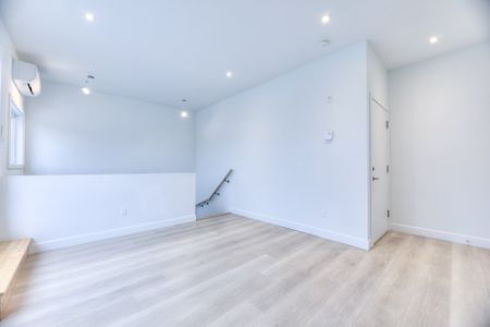 Condo for rent, Montréal (Le Sud-Ouest) - Photo 4