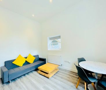 1 Bed Flat, Sidney Road, SW9 - Photo 1