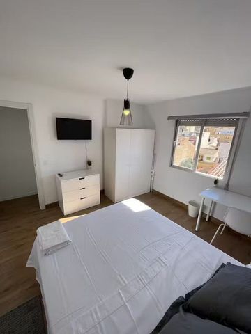 Calle Cataluña, Málaga, Andalusia 29009 - Photo 4