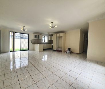 6/13-15 Fields Road, Macquarie Fields, NSW 2564 - Photo 1