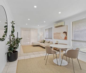 PERFECTLY POSITIONED, REFRESHED AND FUNCTIONAL HOME - Photo 2