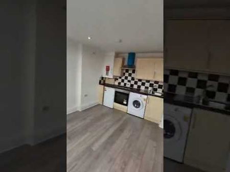 1 Bed Flat, T L House, LU1 - Photo 2