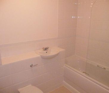 Brand House, Coombe Way, Farnborough, GU14 - Photo 5