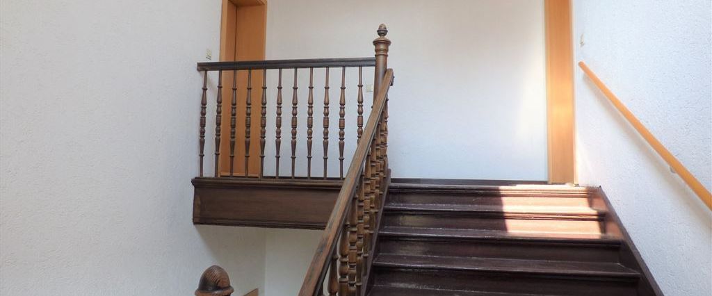 Ideal für Singles, junge Paare! Tolle 2-Raum Whg im DG. Bad m. Fenster, Wanne und Dusche! - Foto 1