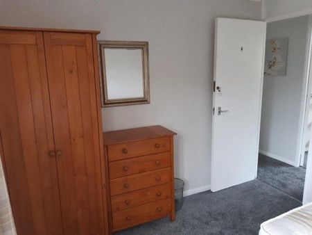 4 bedroom house share to rent - Photo 4