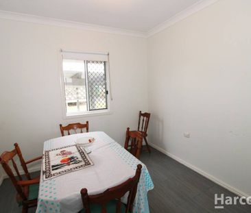 Charming 3-Bedroom Home in Prime Millbank Location - Photo 2