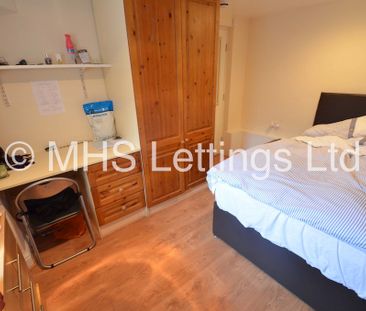 4 Bedroom Mid Terraced House for rent in Ashville Road - Photo 6