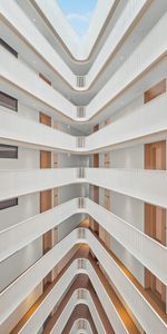 Stunning Apartment - Spacious, Stylish & Rarely Found - Photo 3