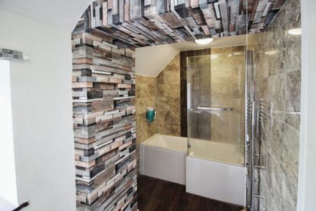 3 bedroom semi-detached house to rent - Photo 5