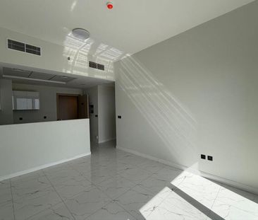 Brand New | High Floor | Walking Distance To Metro - Photo 3