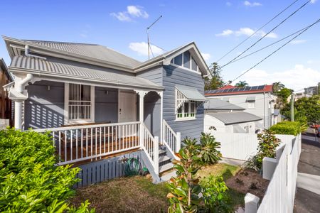 22 Ross Street, Paddington QLD 4064 - House For Rent | Domain - Photo 4