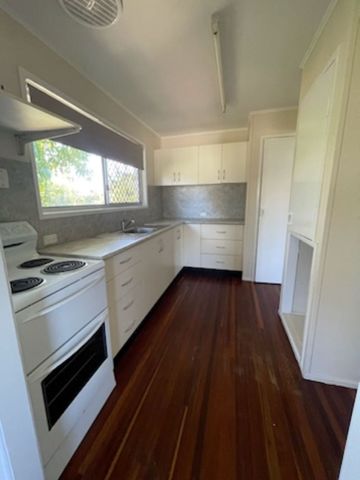 Break Lease -Highset 3-Bedroom Home in Dysart 4745 QLD&ast;&ast; - Photo 5