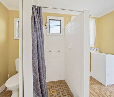 Central Two Bedroom Unit - Photo 6