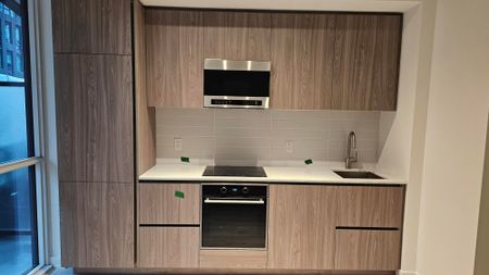 For Lease - 110 Broadway Avenue Unit# 206S, Toronto, Ontario - Photo 4