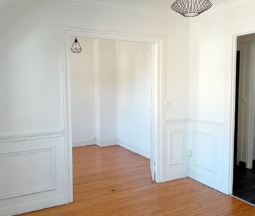 Location Appartement 3 pièces 62m² BEAUVAIS 60000 - Photo 2