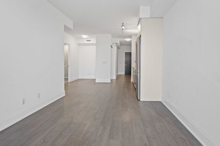 For Lease - 101 Erskine Avenue Unit# 2804, Toronto, Ontario - Photo 4