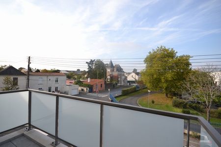 Location Appartement 2 pièces 40m² ST SEBASTIEN SUR LOIRE 44230 - Photo 3