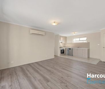 2 bedroom townhouse - Photo 1