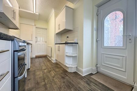 Trafford Road - Photo 5