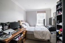 3 bedroom flat to rent - Photo 3