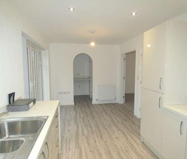 Potters Corner, Forest Town, NG19 - Photo 1
