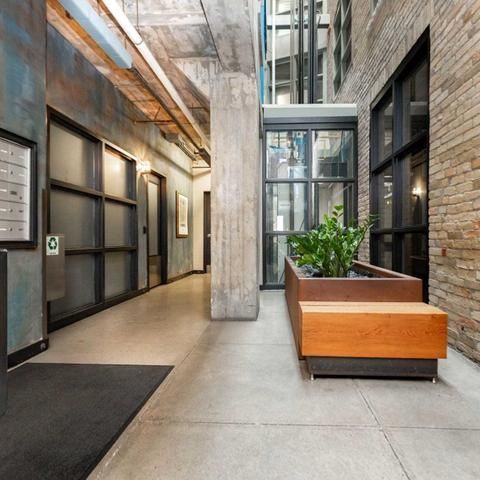 For Lease - 383 Adelaide Street Unit# 201, Toronto, Ontario - Photo 1