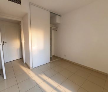 Location Appartement 3 pièces 61m² CANNES 06150 - Photo 4