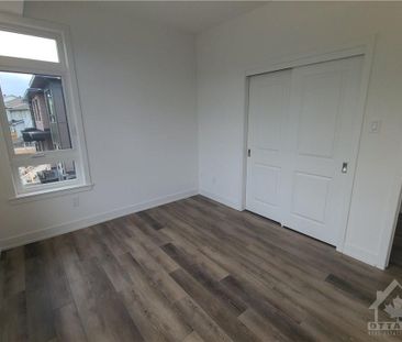 For Lease - 390 ROLLING MEADOWS Crescent Unit# C, Orleans - Convent... - Photo 2