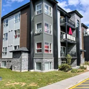 RIVE SUD ! SAINT-AMBLE !! Rare ! GRAND CONDO 3 1/2 - 2017-A/C- Rez de Jardin - libre 1er Juillet 2025 - Photo 2