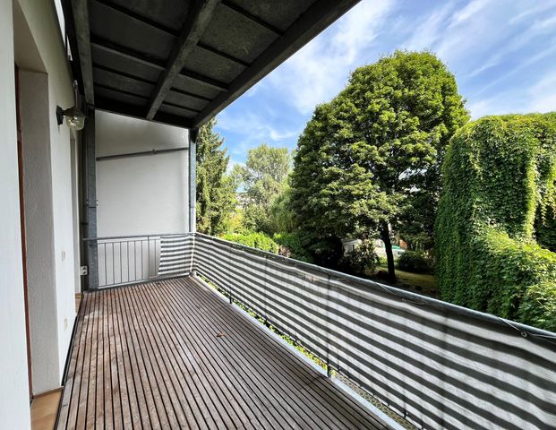 charmante 3- Raumwohnung mit Balkon und Stellplatz im Görlitzer Zentrum ! - Photo 1