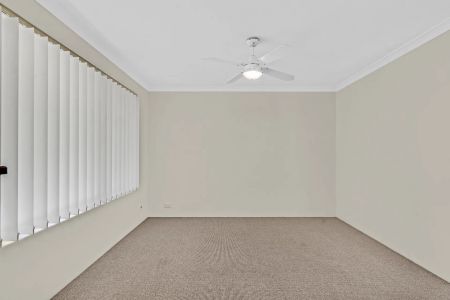 Comfortable Coastal Living with Space to Move - Photo 4