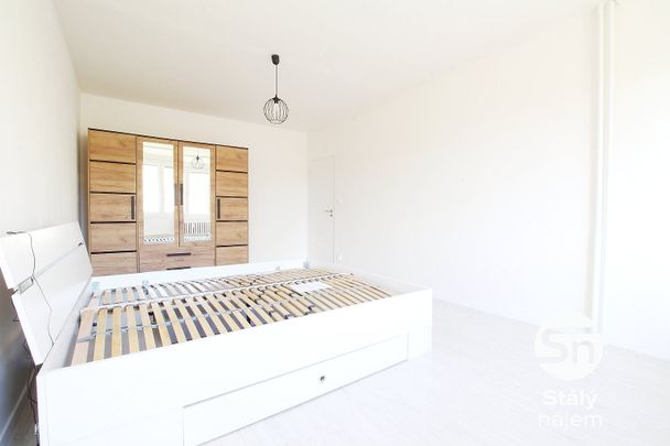 Pronájem bytu 2+1 66 m² - Фото 1