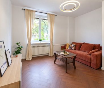 33 m² po remoncie blisko SGH świetna komunikacja - Photo 6