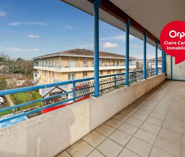 Location Appartement 4 pièces 73m² CASTRES 81100 - Photo 5
