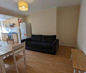 5 bedroom terraced house to rent - Photo 1