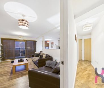 2 bedroom flat to rent - Photo 6