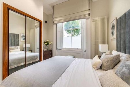 Kensington Gardens Square, Bayswater, W2 - Photo 3