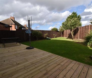 4 bedroom house to rent - Photo 3