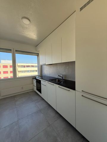 Sanierte 3-Zimmerwohnung im 4. Stock mit Balkon - Photo 5