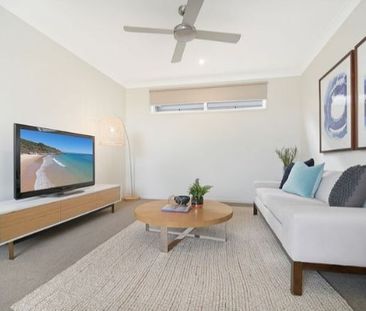 Modern Living in the Heart of Birtinya - Photo 3
