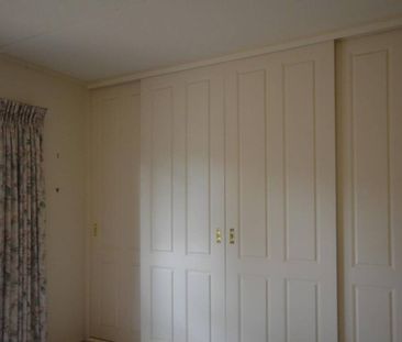 Spacious family home - Photo 5