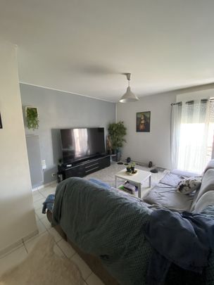 Location Appartement 2 pièces 60m² ST ANDRE DE CUBZAC 33240 - Photo 1