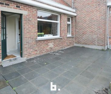 Ruime woning te huur in het hart van Jabbeke – 3 slaapkamers - Photo 1