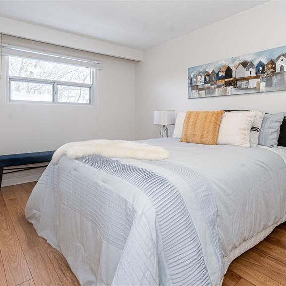 For Lease - 35 Applemore Road, Toronto, Ontario - Photo 1