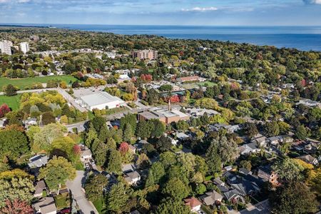 For Lease - 2169 Paisley Avenue, Burlington, Ontario - Photo 3