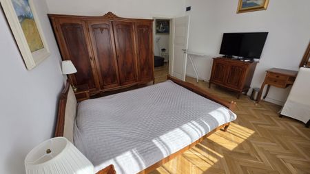 (Reserved) Apartment for Rent in the Central Area of Cluj-Napoca, close to the University of Medicine and Pharmacy, on the Bisericii Ortodoxe street. - Fotografie 5