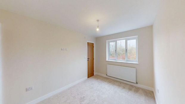 5 bedroom detached house to rent - Photo 1