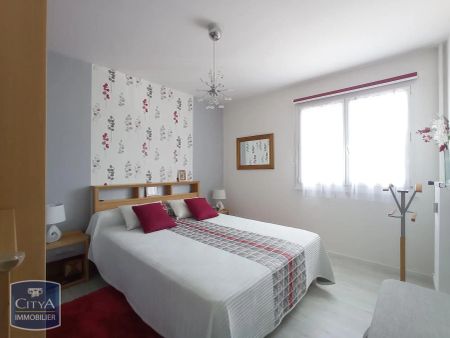 Appartement à louer 4 pièces 79m² - Photo 4