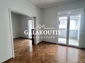 Διαμέρισμα για ενοικίαση - Εξάρχεια - Νεάπολη, - Φωτογραφία 5